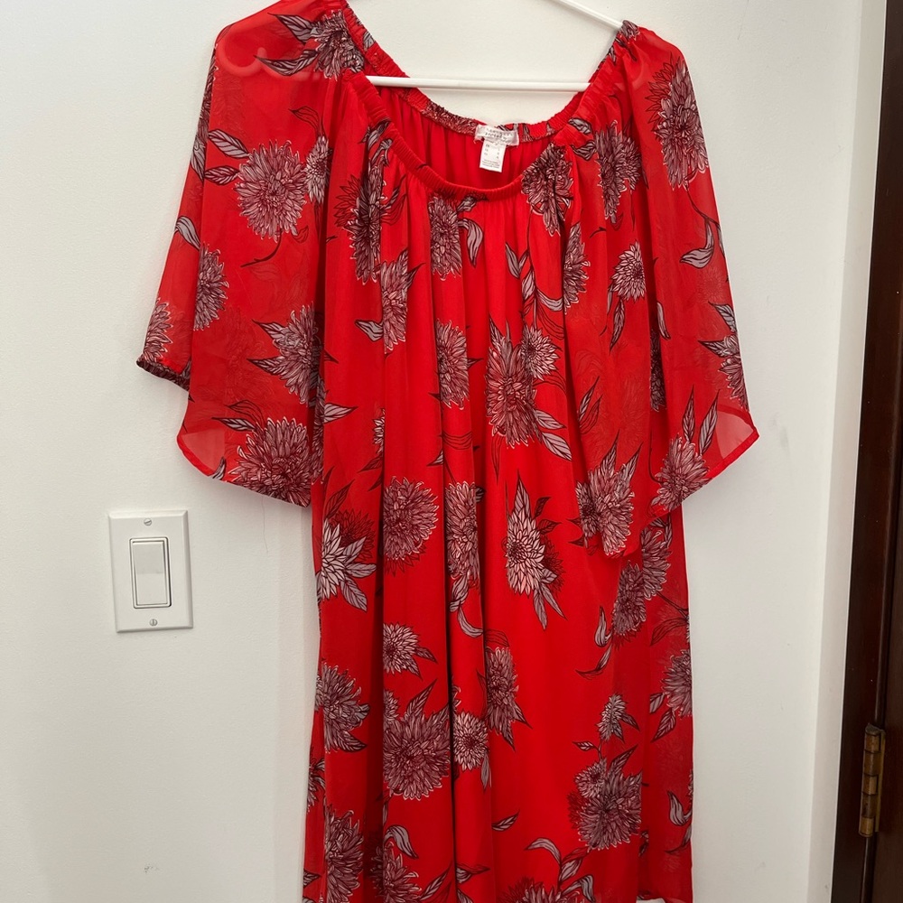 Streetwear Society Vibrant Red Floral Top